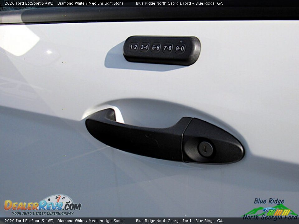 2020 Ford EcoSport S 4WD Diamond White / Medium Light Stone Photo #32