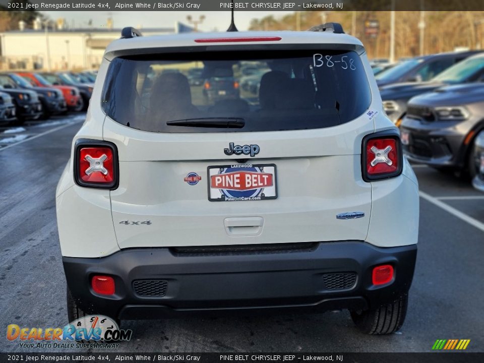 2021 Jeep Renegade Latitude 4x4 Alpine White / Black/Ski Gray Photo #7