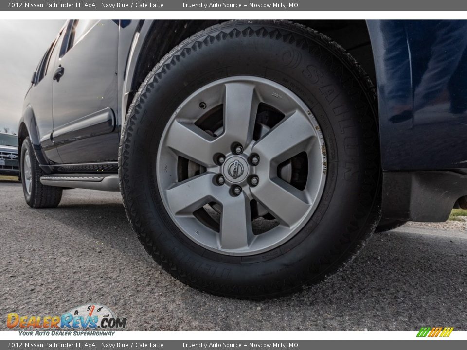 2012 Nissan Pathfinder LE 4x4 Navy Blue / Cafe Latte Photo #2