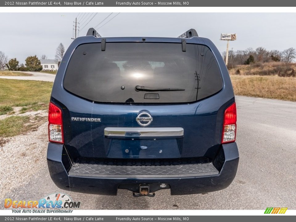 2012 Nissan Pathfinder LE 4x4 Navy Blue / Cafe Latte Photo #5