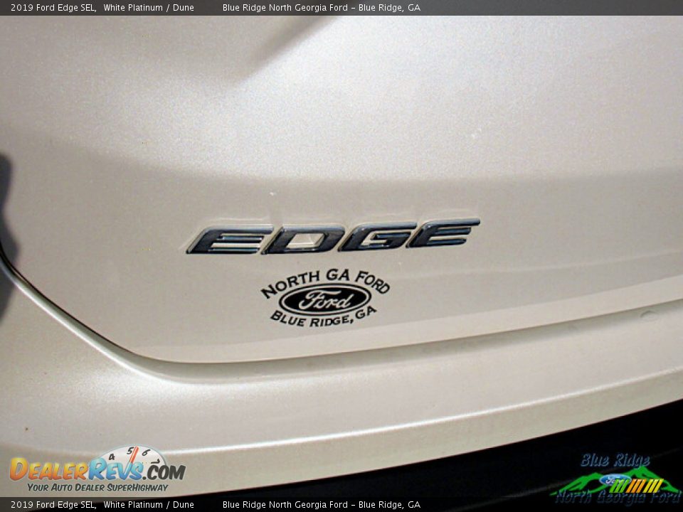 2019 Ford Edge SEL White Platinum / Dune Photo #30