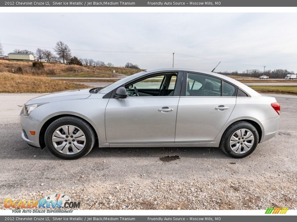 2012 Chevrolet Cruze LS Silver Ice Metallic / Jet Black/Medium Titanium Photo #7