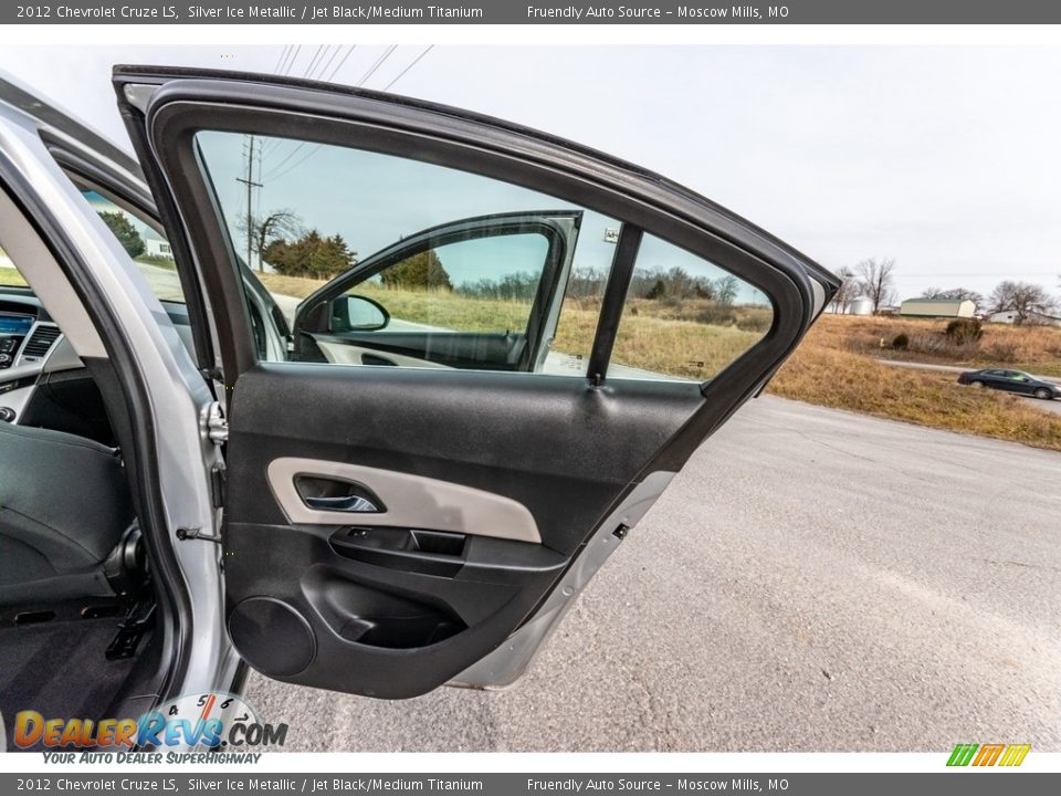 2012 Chevrolet Cruze LS Silver Ice Metallic / Jet Black/Medium Titanium Photo #25