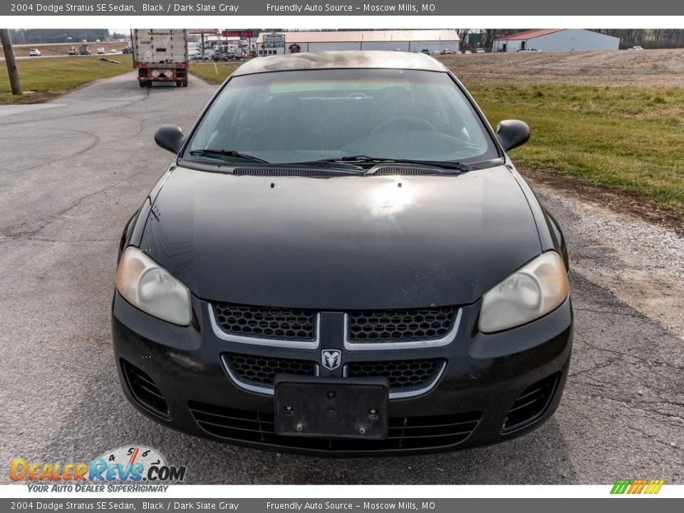 2004 Dodge Stratus SE Sedan Black / Dark Slate Gray Photo #9