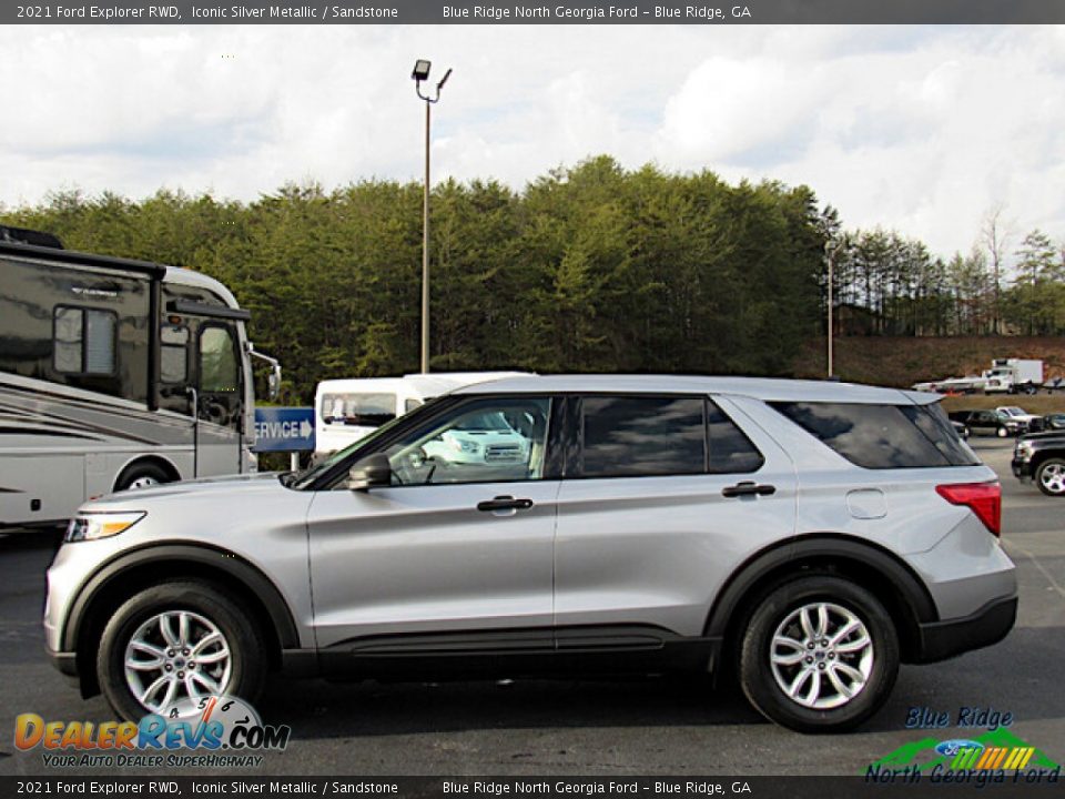 2021 Ford Explorer RWD Iconic Silver Metallic / Sandstone Photo #2