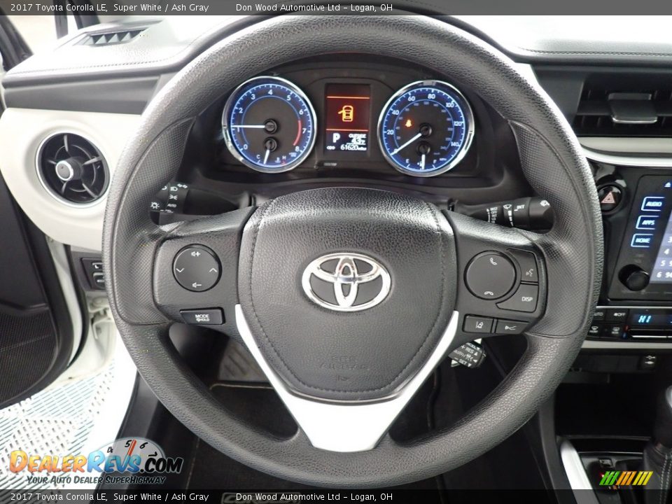 2017 Toyota Corolla LE Super White / Ash Gray Photo #30