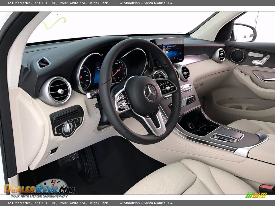 2021 Mercedes-Benz GLC 300 Polar White / Silk Beige/Black Photo #4