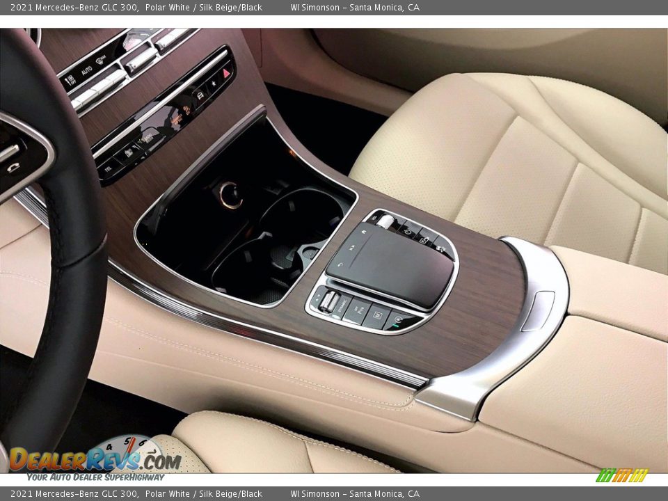 2021 Mercedes-Benz GLC 300 Polar White / Silk Beige/Black Photo #7