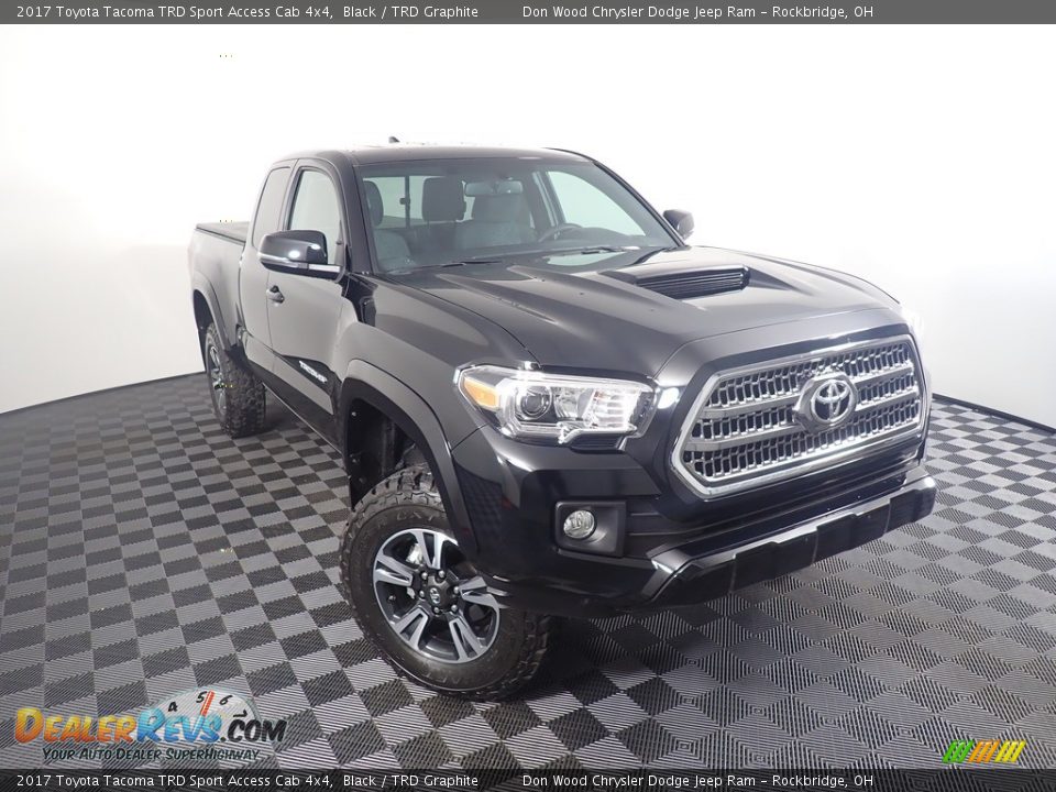 2017 Toyota Tacoma TRD Sport Access Cab 4x4 Black / TRD Graphite Photo #3