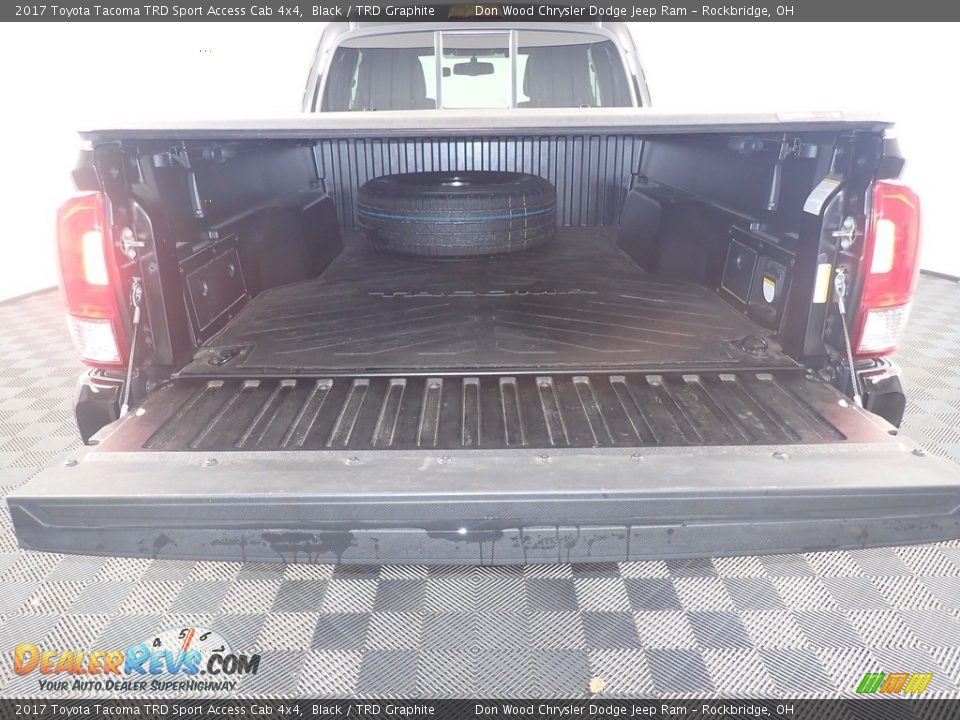 2017 Toyota Tacoma TRD Sport Access Cab 4x4 Black / TRD Graphite Photo #9