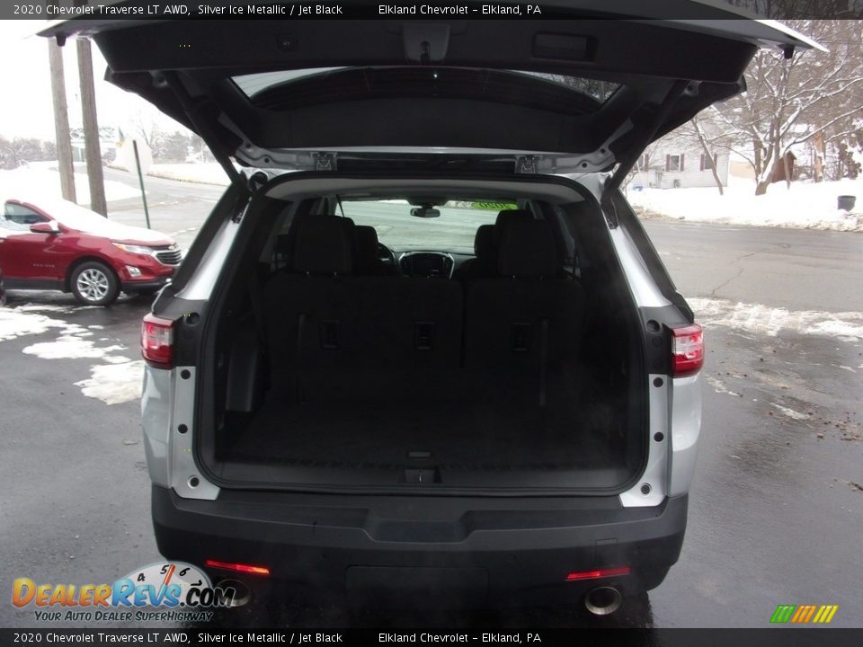 2020 Chevrolet Traverse LT AWD Silver Ice Metallic / Jet Black Photo #9
