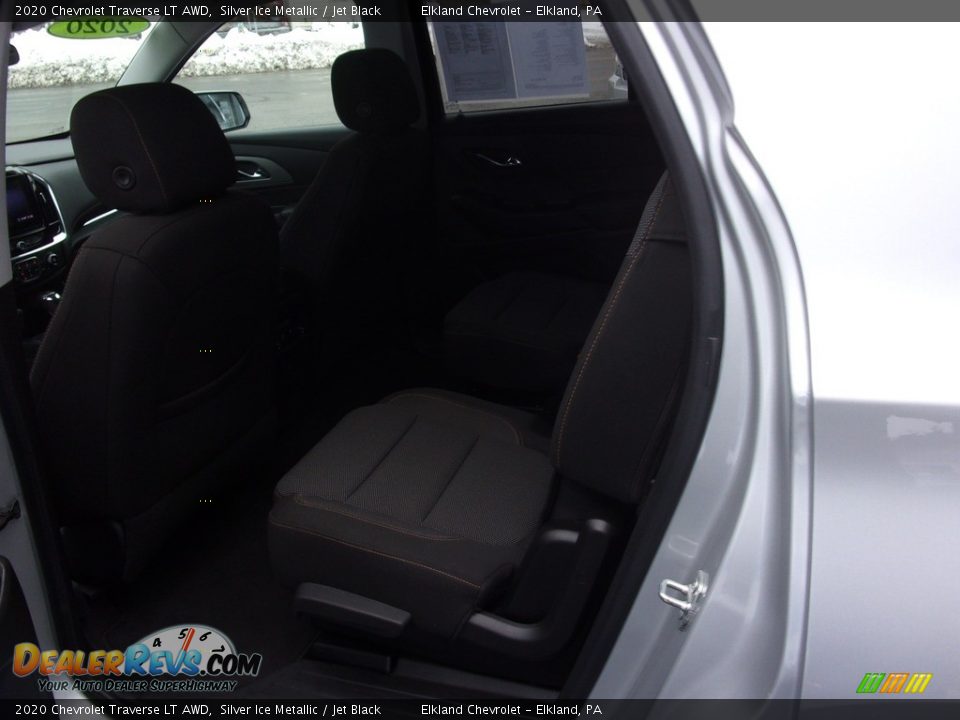 2020 Chevrolet Traverse LT AWD Silver Ice Metallic / Jet Black Photo #15
