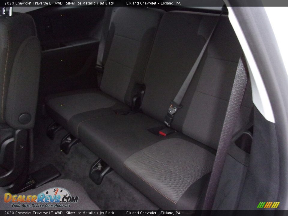 2020 Chevrolet Traverse LT AWD Silver Ice Metallic / Jet Black Photo #16