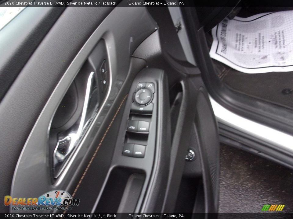 2020 Chevrolet Traverse LT AWD Silver Ice Metallic / Jet Black Photo #18