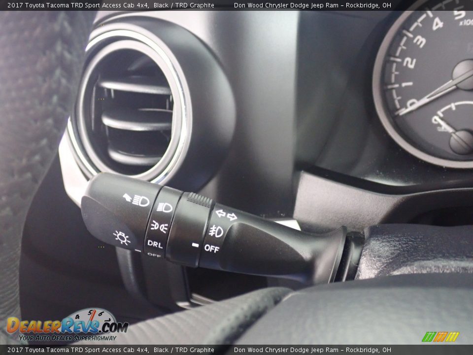 2017 Toyota Tacoma TRD Sport Access Cab 4x4 Black / TRD Graphite Photo #23