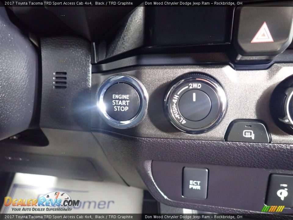 2017 Toyota Tacoma TRD Sport Access Cab 4x4 Black / TRD Graphite Photo #36