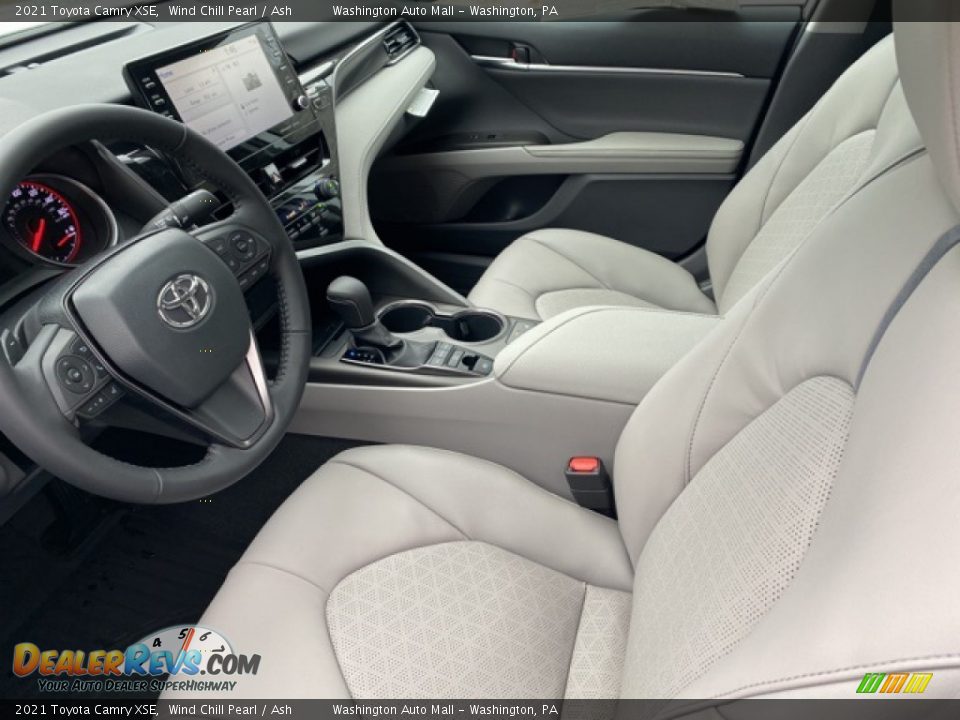 2021 Toyota Camry XSE Wind Chill Pearl / Ash Photo #4