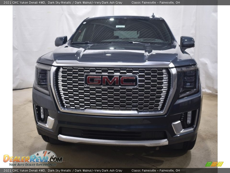 2021 GMC Yukon Denali 4WD Dark Sky Metallic / Dark Walnut/­Very Dark Ash Gray Photo #4