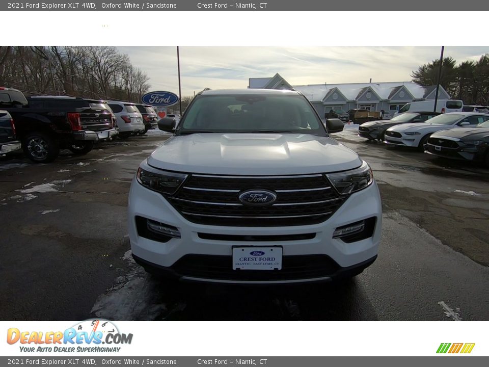2021 Ford Explorer XLT 4WD Oxford White / Sandstone Photo #2