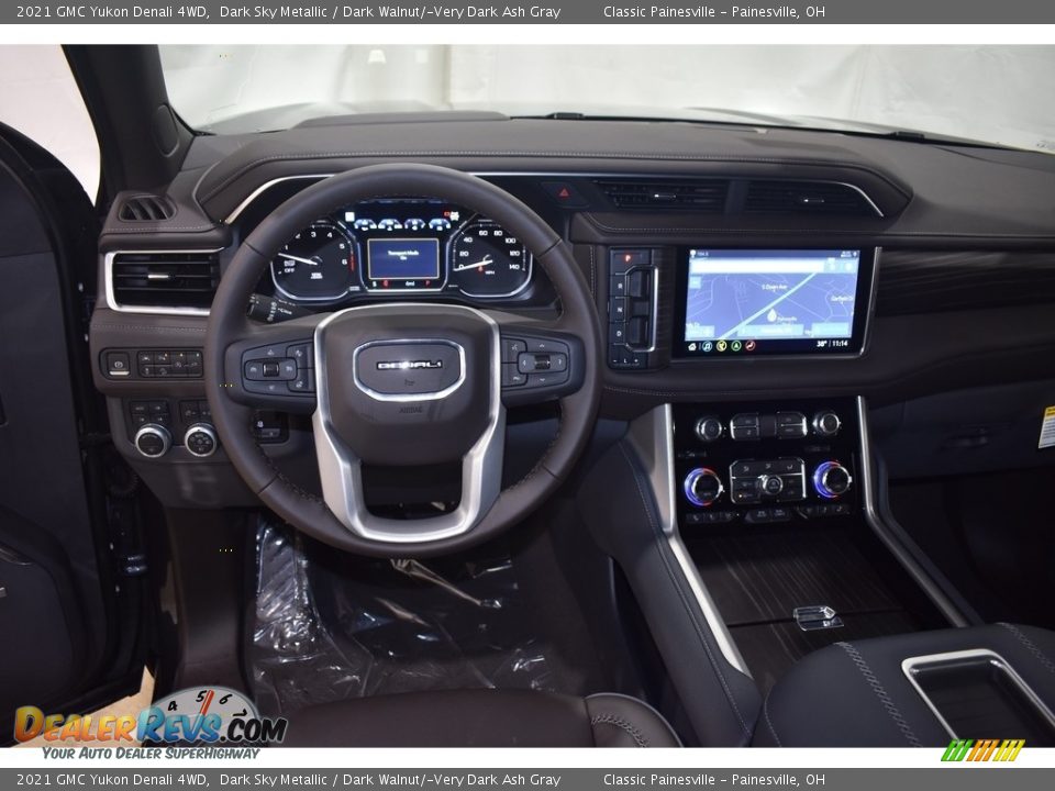 2021 GMC Yukon Denali 4WD Dark Sky Metallic / Dark Walnut/­Very Dark Ash Gray Photo #12