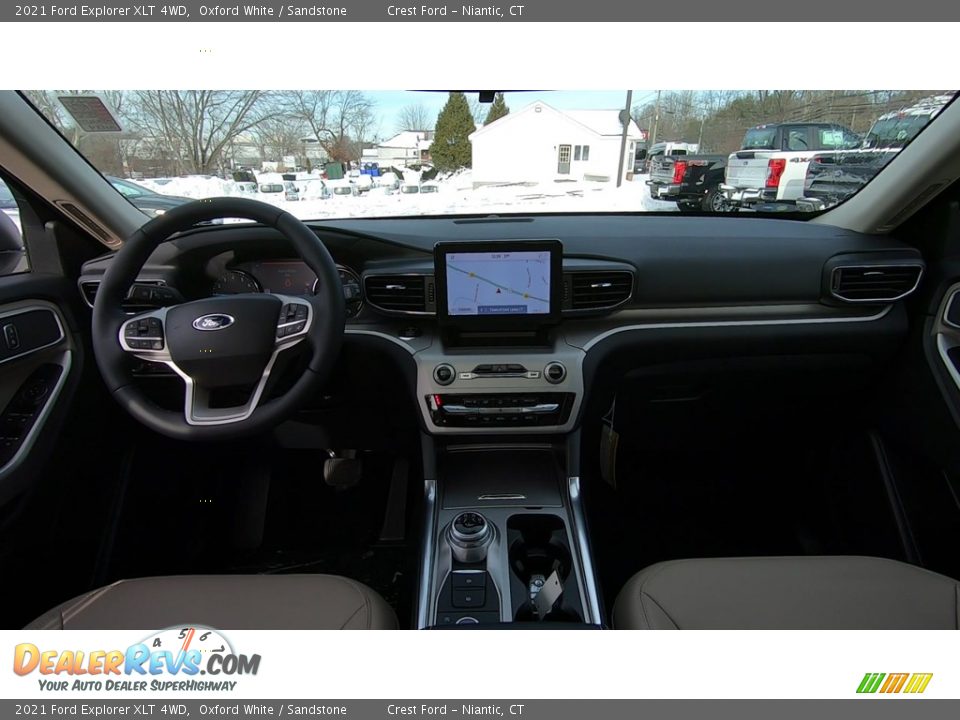 2021 Ford Explorer XLT 4WD Oxford White / Sandstone Photo #19