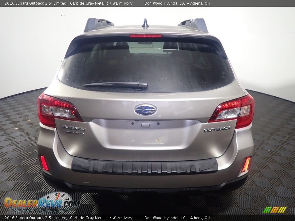 2016 Subaru Outback 2.5i Limited Carbide Gray Metallic / Warm Ivory Photo #17