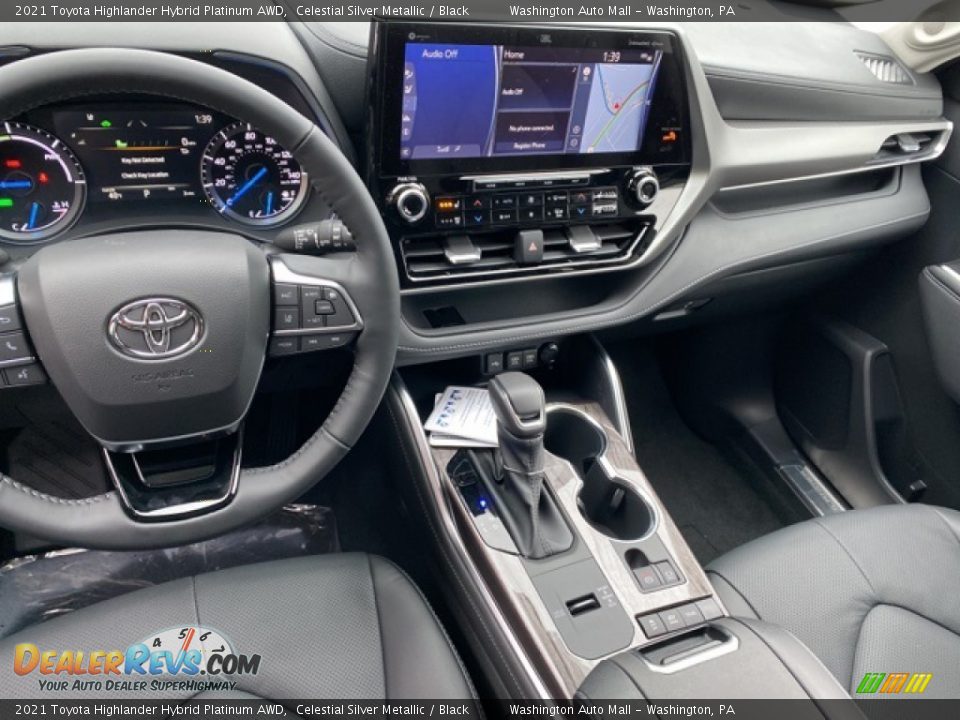 Dashboard of 2021 Toyota Highlander Hybrid Platinum AWD Photo #3