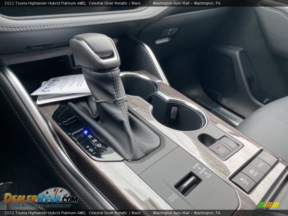2021 Toyota Highlander Hybrid Platinum AWD Shifter Photo #5