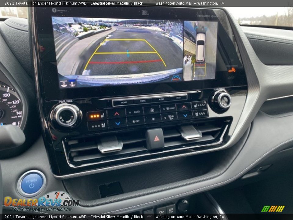 Controls of 2021 Toyota Highlander Hybrid Platinum AWD Photo #9