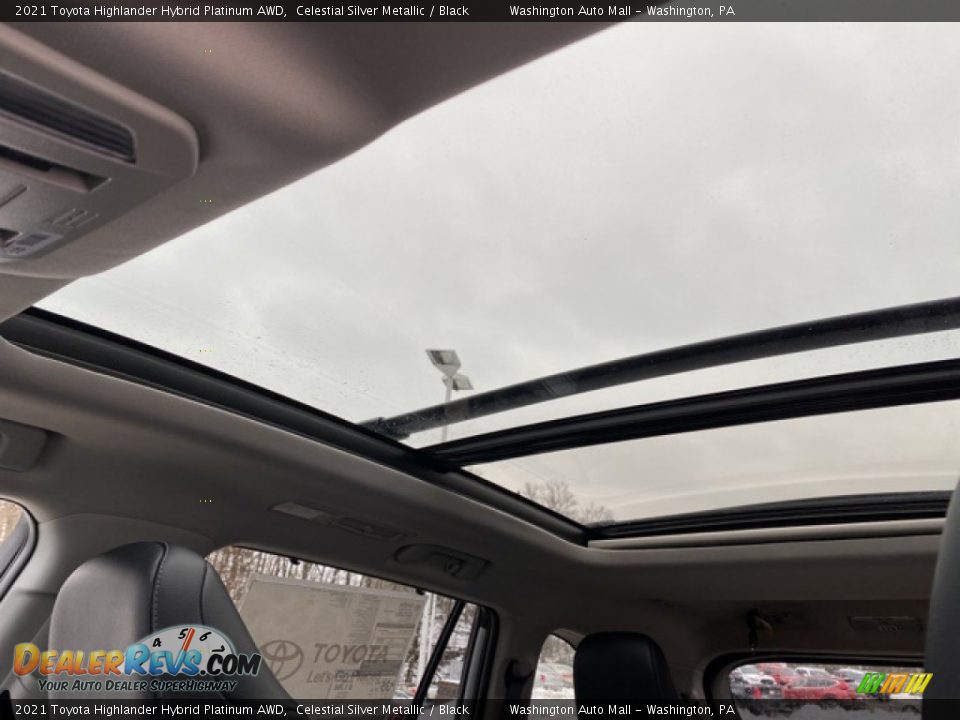 2021 Toyota Highlander Hybrid Platinum AWD Celestial Silver Metallic / Black Photo #10