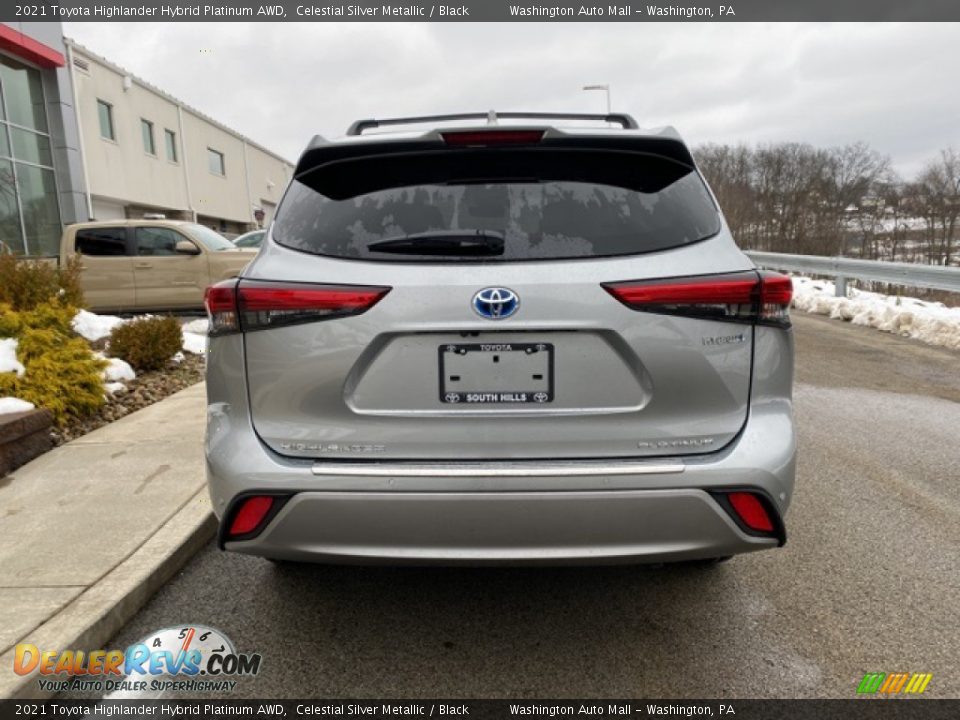 2021 Toyota Highlander Hybrid Platinum AWD Celestial Silver Metallic / Black Photo #16