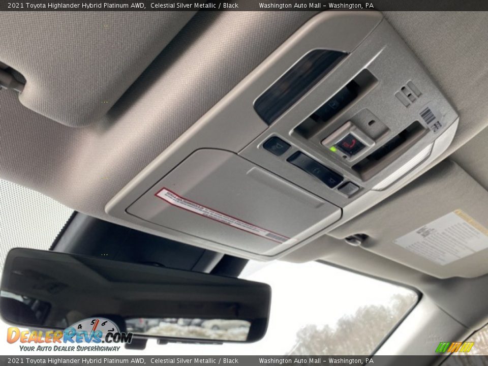 2021 Toyota Highlander Hybrid Platinum AWD Celestial Silver Metallic / Black Photo #17