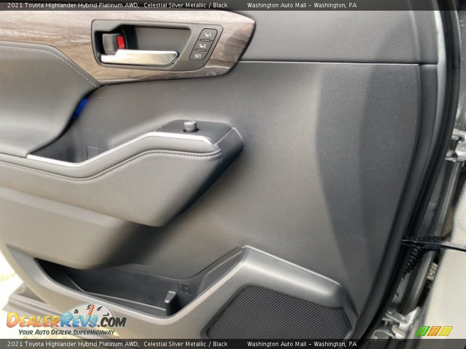 2021 Toyota Highlander Hybrid Platinum AWD Celestial Silver Metallic / Black Photo #23