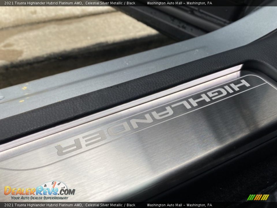 2021 Toyota Highlander Hybrid Platinum AWD Celestial Silver Metallic / Black Photo #24