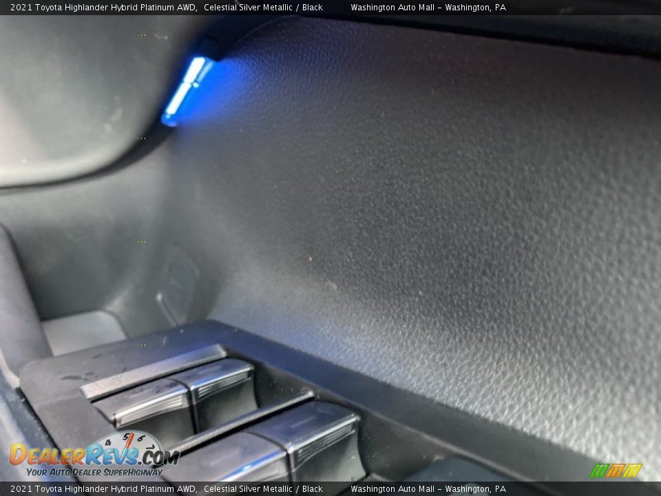 2021 Toyota Highlander Hybrid Platinum AWD Celestial Silver Metallic / Black Photo #26