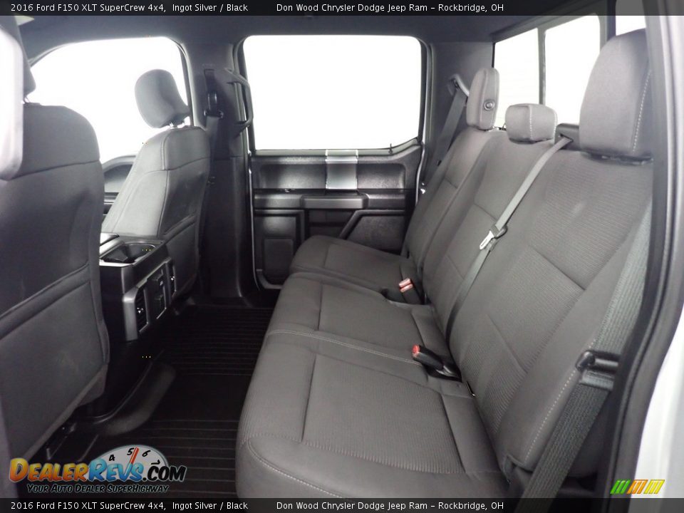 2016 Ford F150 XLT SuperCrew 4x4 Ingot Silver / Black Photo #25