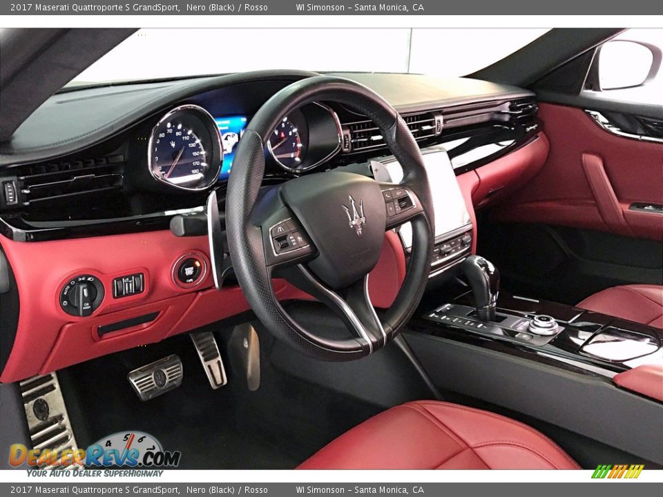 Dashboard of 2017 Maserati Quattroporte S GrandSport Photo #14