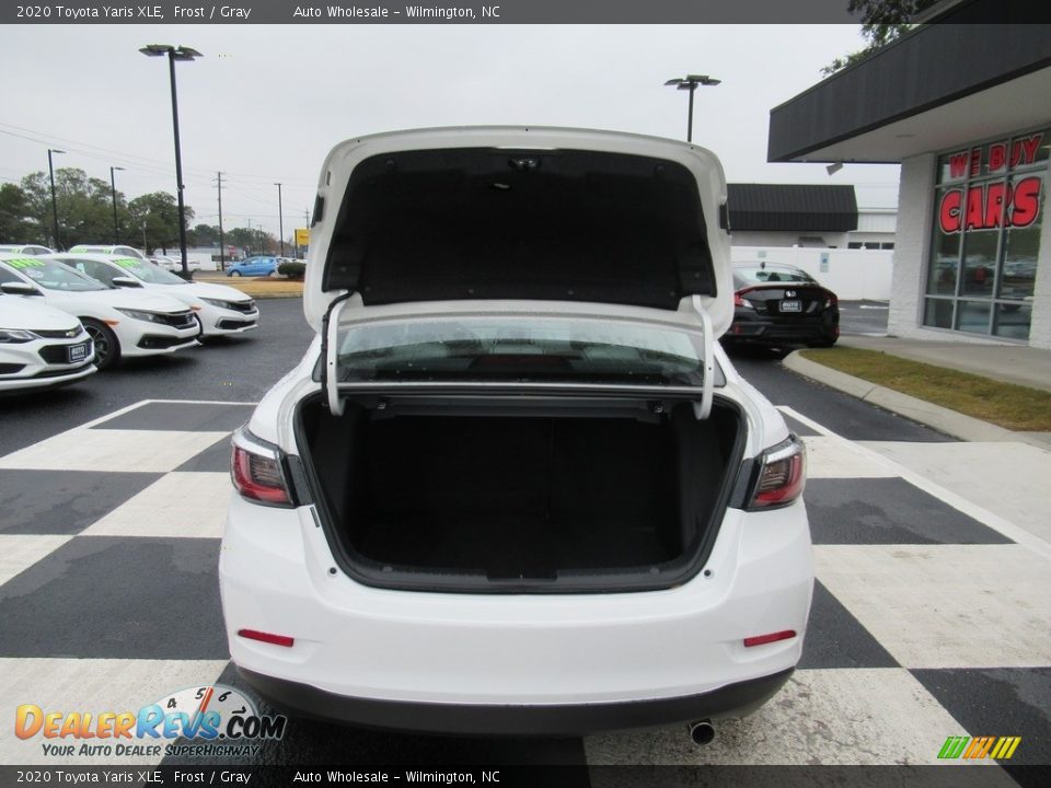 2020 Toyota Yaris XLE Frost / Gray Photo #5