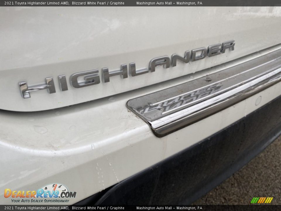 2021 Toyota Highlander Limited AWD Blizzard White Pearl / Graphite Photo #27
