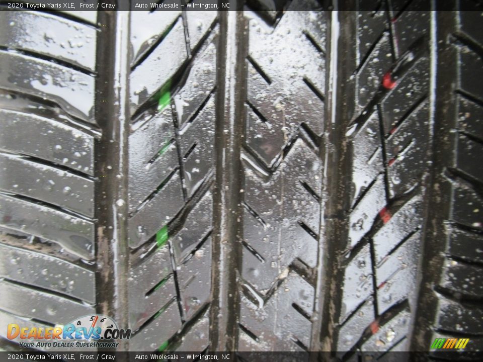 2020 Toyota Yaris XLE Frost / Gray Photo #8