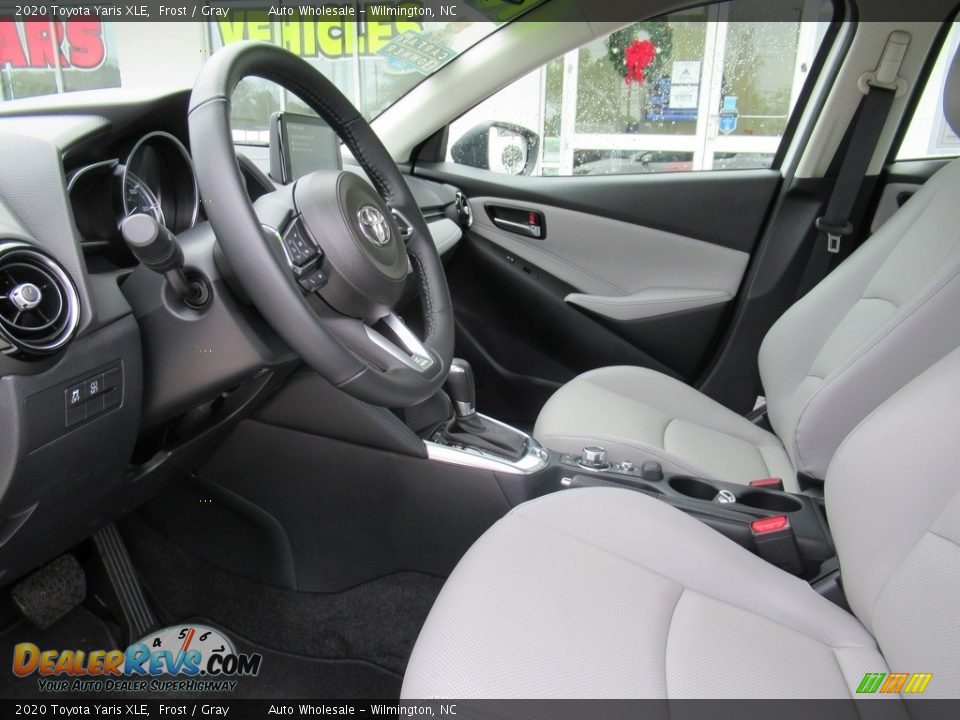 2020 Toyota Yaris XLE Frost / Gray Photo #11