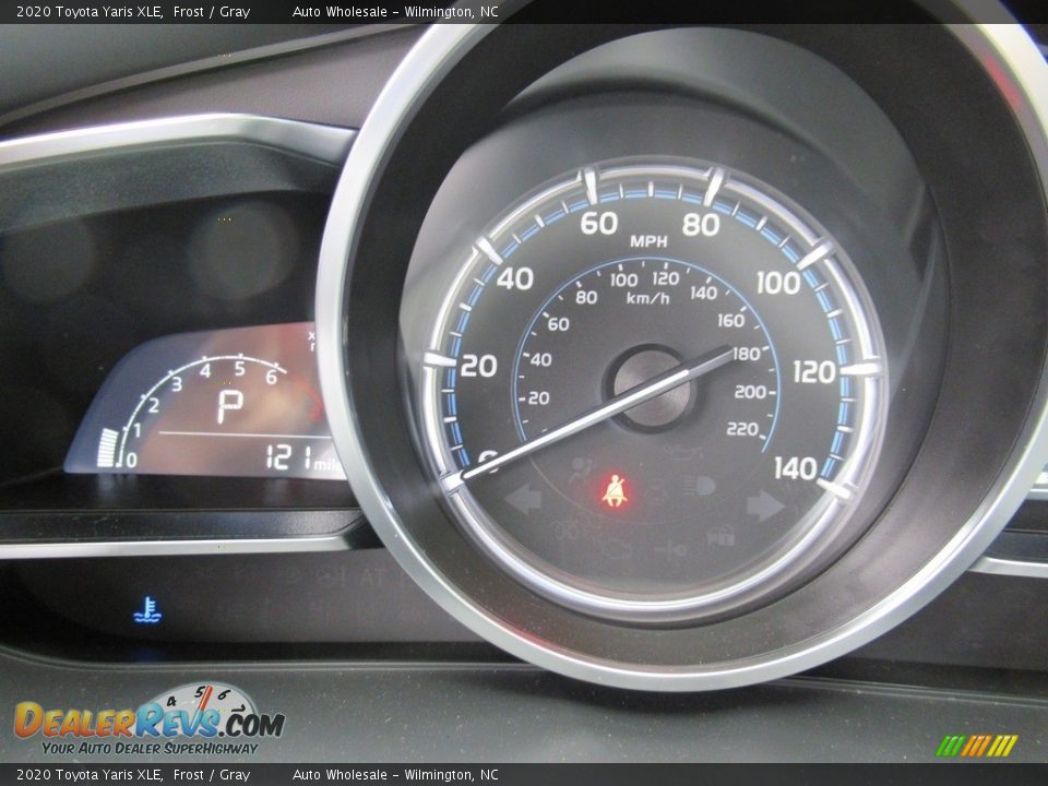 2020 Toyota Yaris XLE Frost / Gray Photo #16