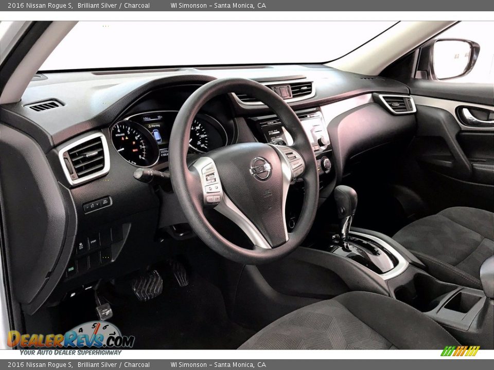 Charcoal Interior - 2016 Nissan Rogue S Photo #14