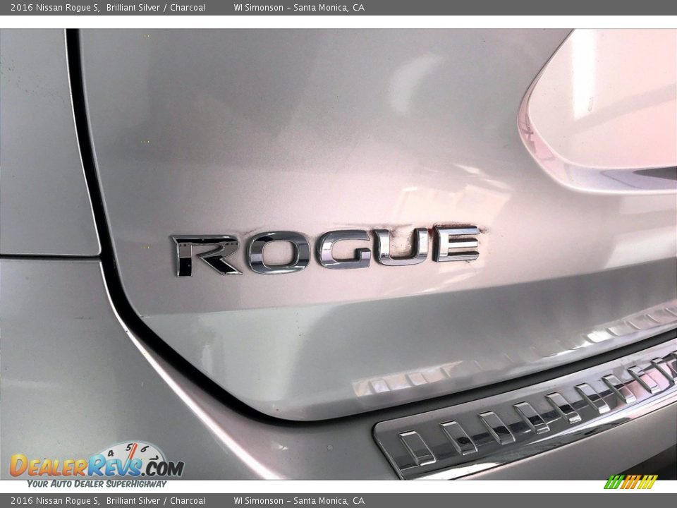 2016 Nissan Rogue S Logo Photo #30