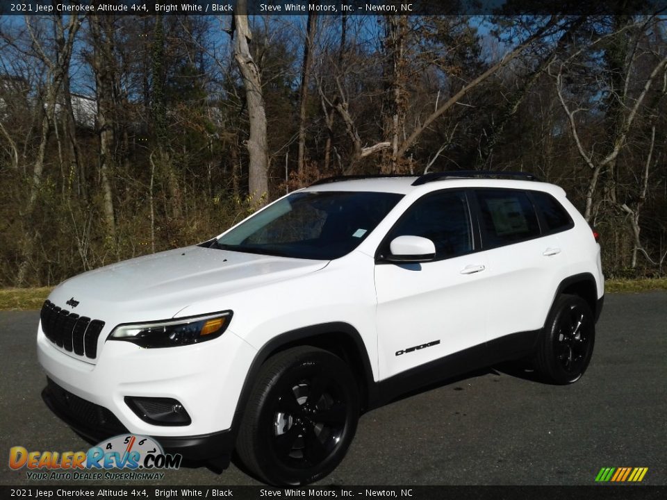 2021 Jeep Cherokee Altitude 4x4 Bright White / Black Photo #2