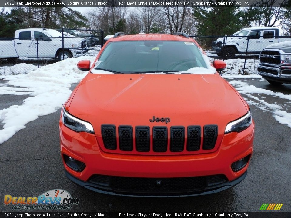 2021 Jeep Cherokee Altitude 4x4 Spitfire Orange / Black Photo #2