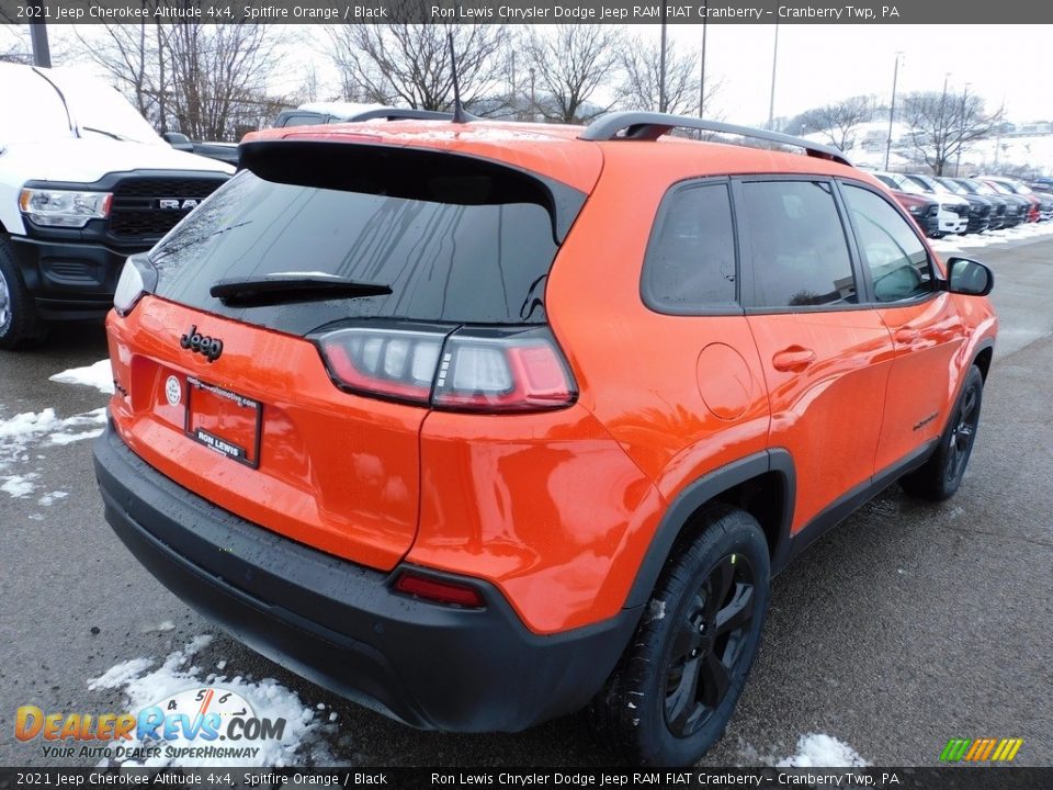 2021 Jeep Cherokee Altitude 4x4 Spitfire Orange / Black Photo #5