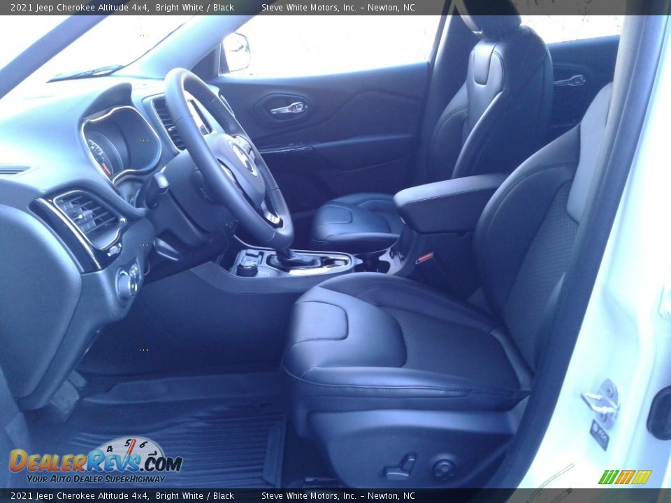 2021 Jeep Cherokee Altitude 4x4 Bright White / Black Photo #11