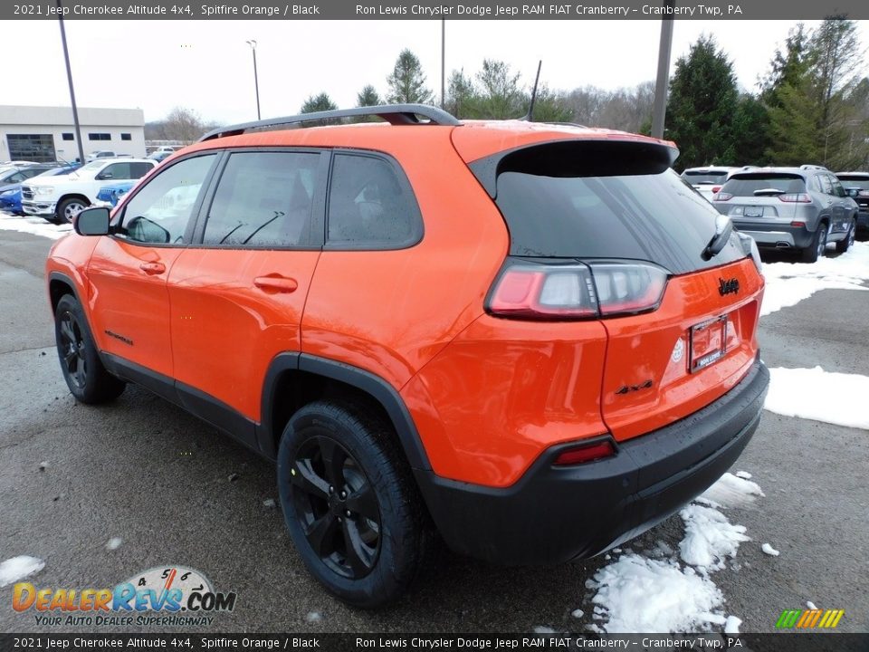 2021 Jeep Cherokee Altitude 4x4 Spitfire Orange / Black Photo #8