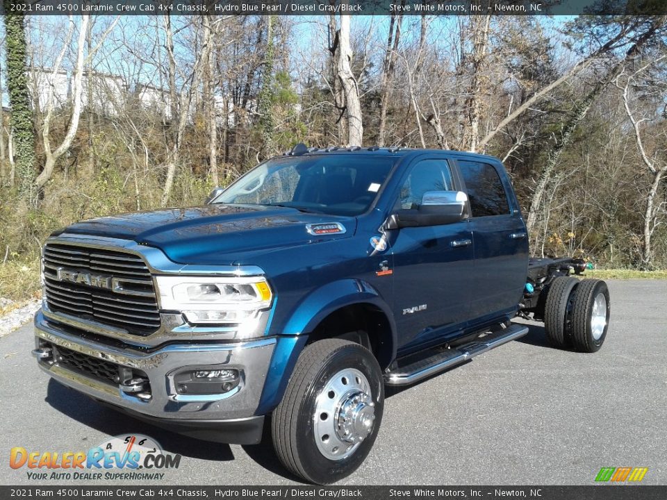 2021 Ram 4500 Laramie Crew Cab 4x4 Chassis Hydro Blue Pearl / Diesel Gray/Black Photo #2